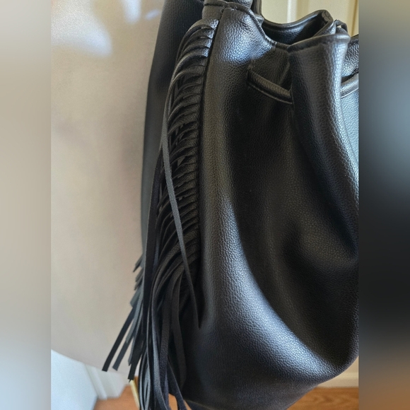Victoria's Secret black bag With Fringes NEW - Picture 4 of 9